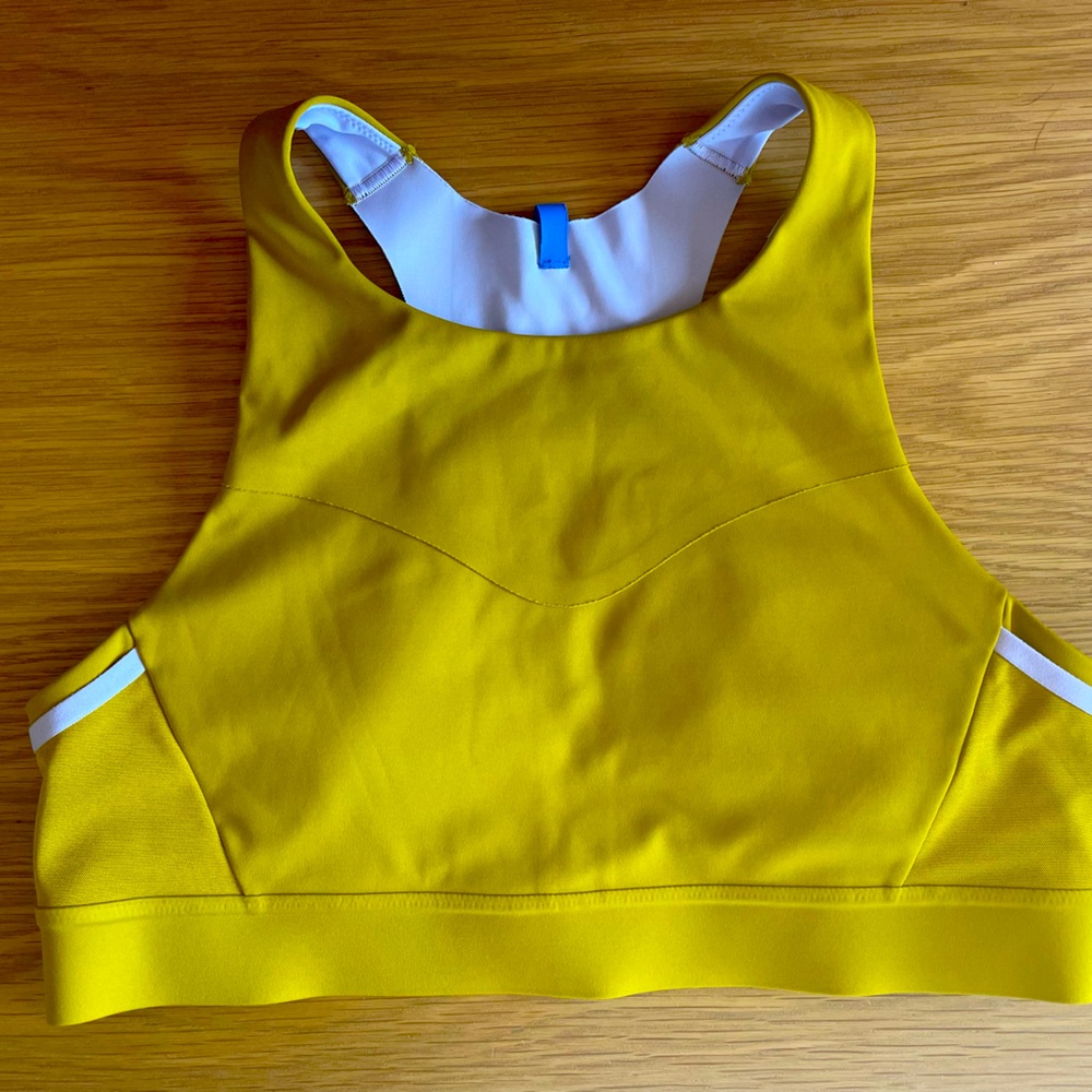 Brooks Yellow 3 Pocket Sports Bra 36A
